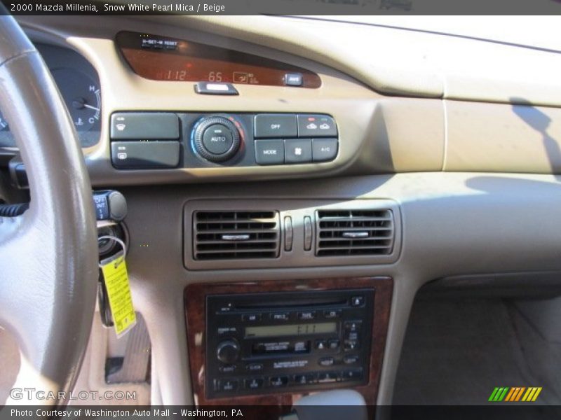 Snow White Pearl Mica / Beige 2000 Mazda Millenia