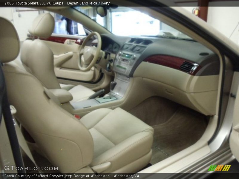 Desert Sand Mica / Ivory 2005 Toyota Solara SLE V6 Coupe