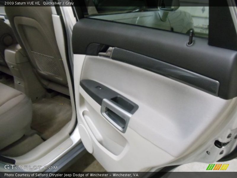 Quicksilver / Gray 2009 Saturn VUE XE