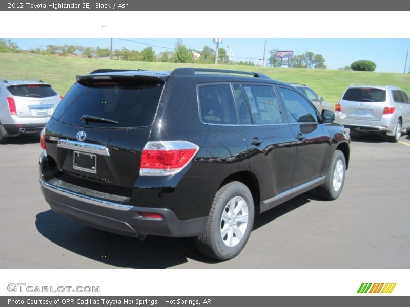 Black / Ash 2012 Toyota Highlander SE
