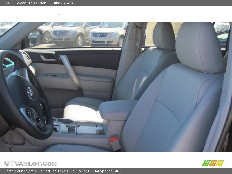 Black / Ash 2012 Toyota Highlander SE