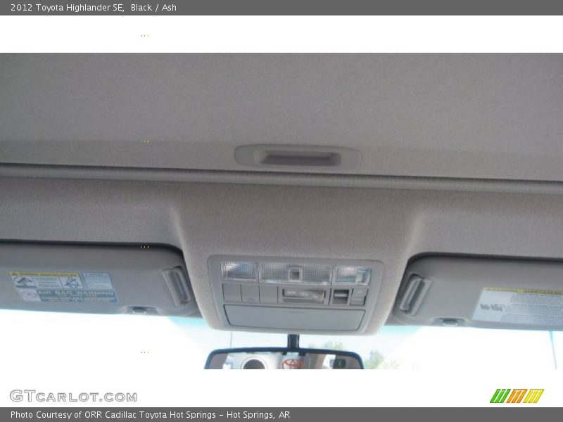 Black / Ash 2012 Toyota Highlander SE