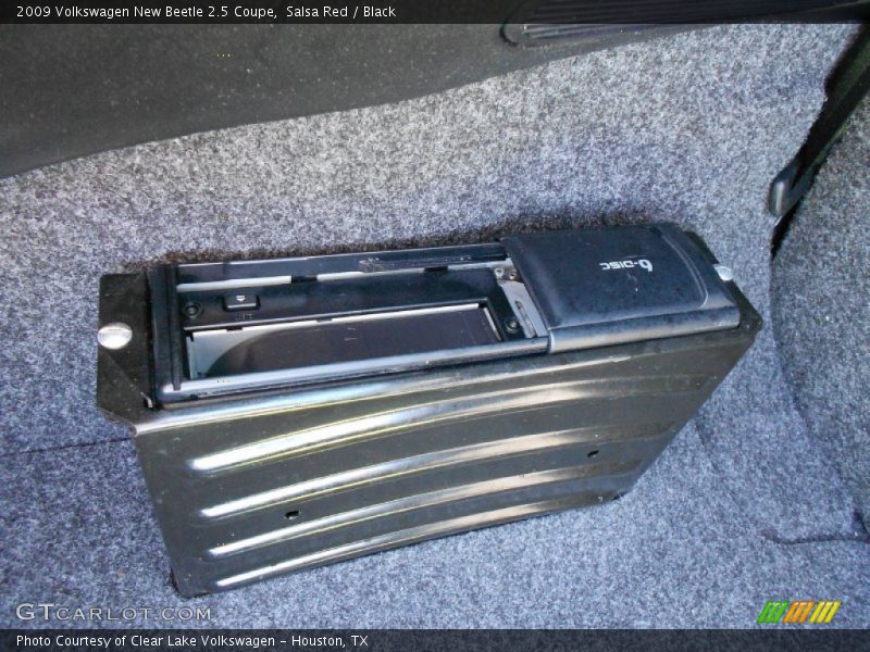 Salsa Red / Black 2009 Volkswagen New Beetle 2.5 Coupe