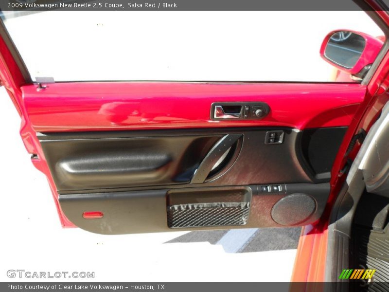 Salsa Red / Black 2009 Volkswagen New Beetle 2.5 Coupe
