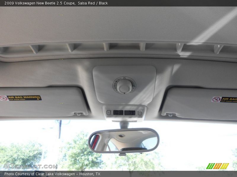 Salsa Red / Black 2009 Volkswagen New Beetle 2.5 Coupe
