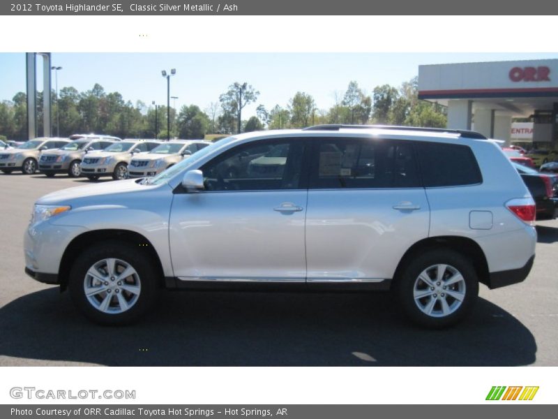 Classic Silver Metallic / Ash 2012 Toyota Highlander SE