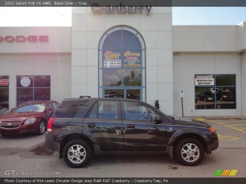 Black Silver / Gray 2002 Saturn VUE V6 AWD