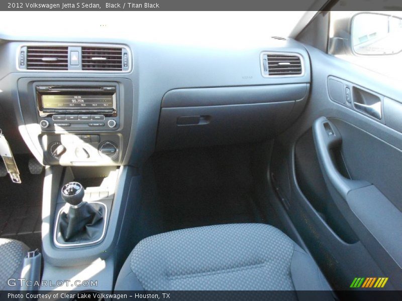 Black / Titan Black 2012 Volkswagen Jetta S Sedan
