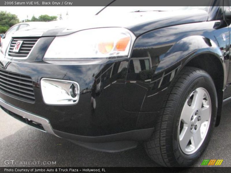 Black Onyx / Gray 2006 Saturn VUE V6