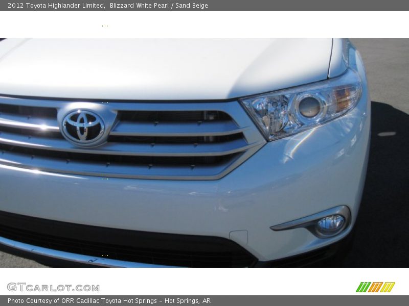 Blizzard White Pearl / Sand Beige 2012 Toyota Highlander Limited