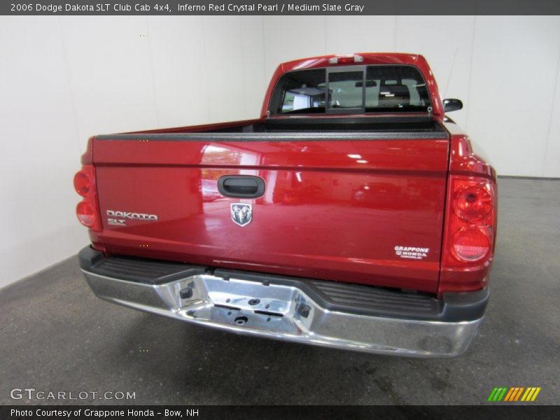 Inferno Red Crystal Pearl / Medium Slate Gray 2006 Dodge Dakota SLT Club Cab 4x4
