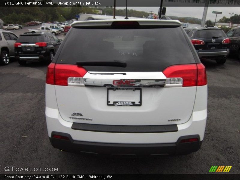 Olympic White / Jet Black 2011 GMC Terrain SLT AWD