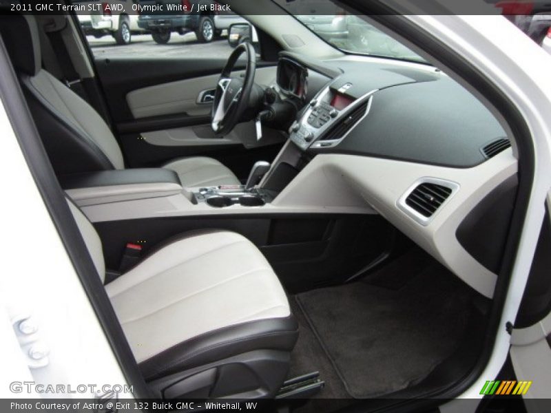 Olympic White / Jet Black 2011 GMC Terrain SLT AWD
