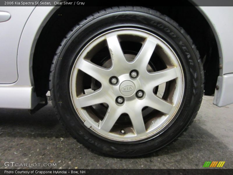 Clear Silver / Gray 2006 Kia Spectra SX Sedan