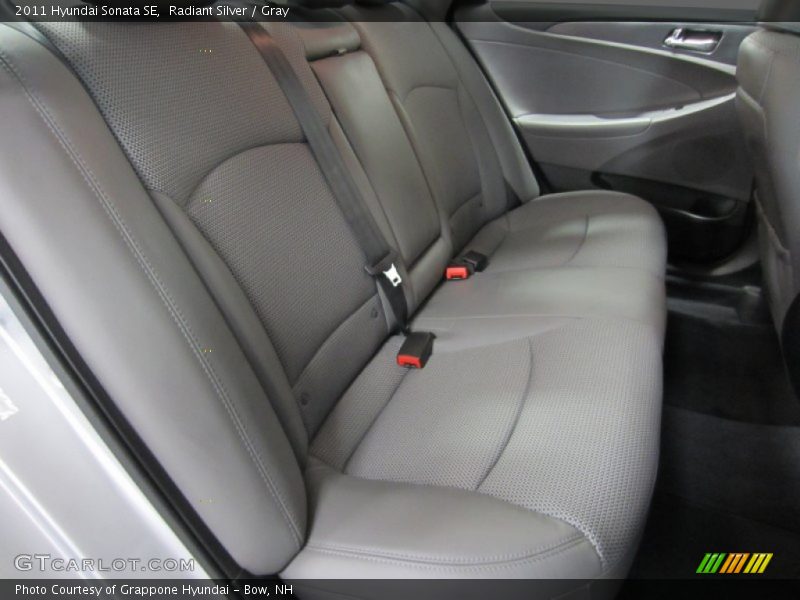 Radiant Silver / Gray 2011 Hyundai Sonata SE