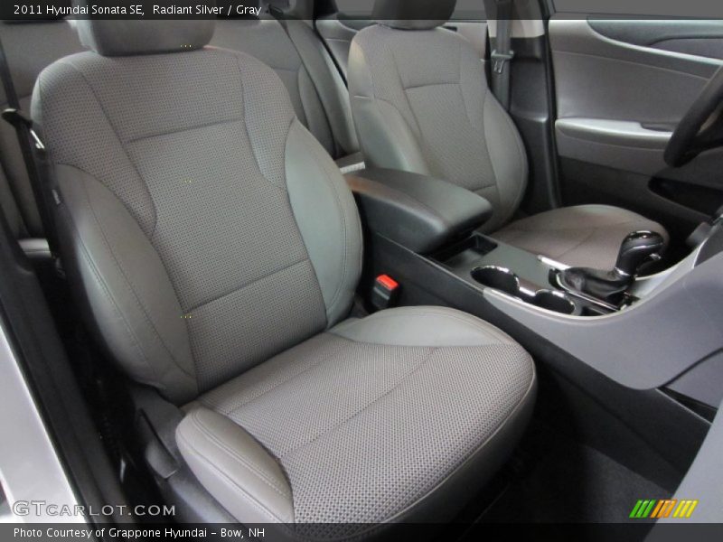 Radiant Silver / Gray 2011 Hyundai Sonata SE