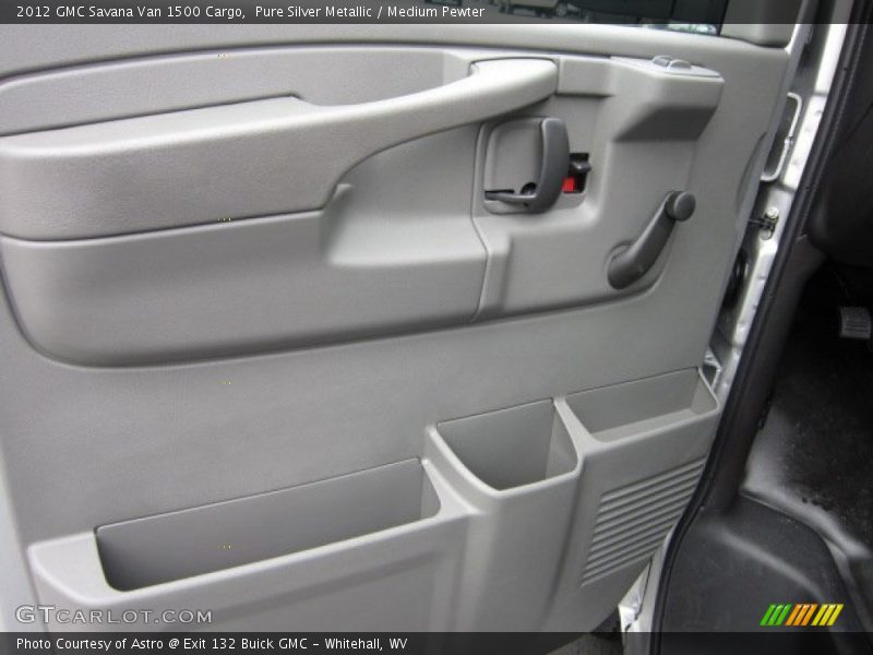 Pure Silver Metallic / Medium Pewter 2012 GMC Savana Van 1500 Cargo