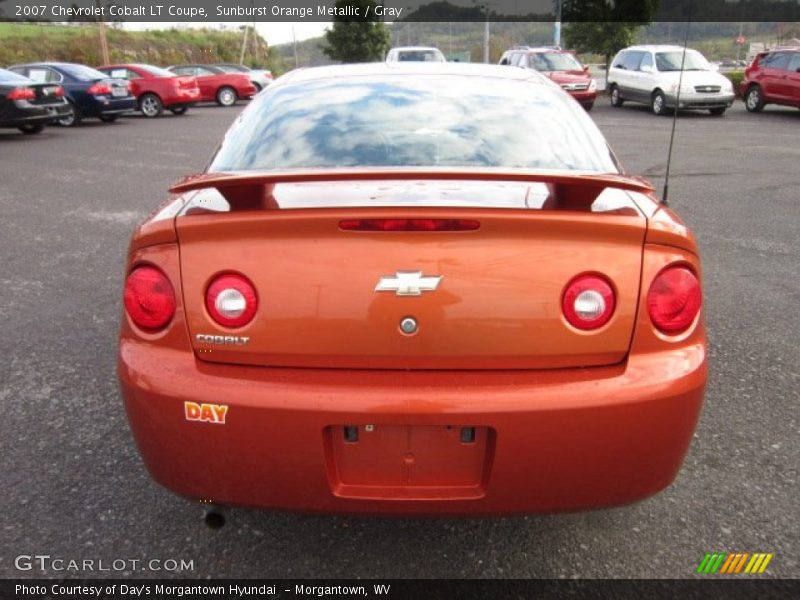 Sunburst Orange Metallic / Gray 2007 Chevrolet Cobalt LT Coupe