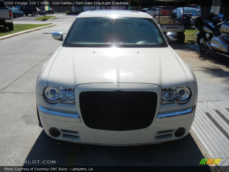 Cool Vanilla / Dark Slate Gray/Light Graystone 2006 Chrysler 300 C HEMI