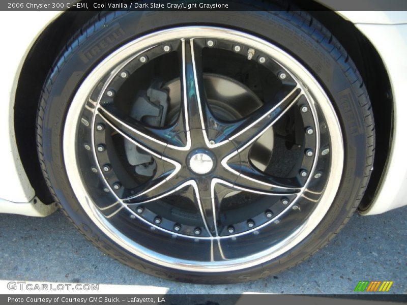 Custom Wheels of 2006 300 C HEMI