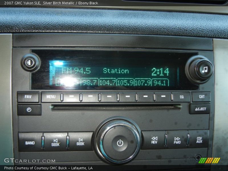 Audio System of 2007 Yukon SLE