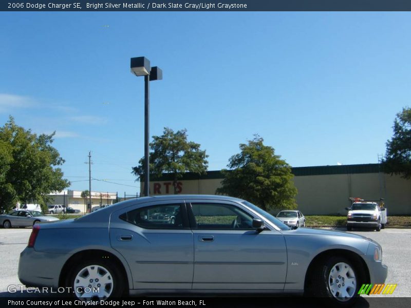 Bright Silver Metallic / Dark Slate Gray/Light Graystone 2006 Dodge Charger SE