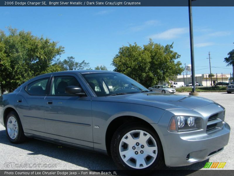 Bright Silver Metallic / Dark Slate Gray/Light Graystone 2006 Dodge Charger SE