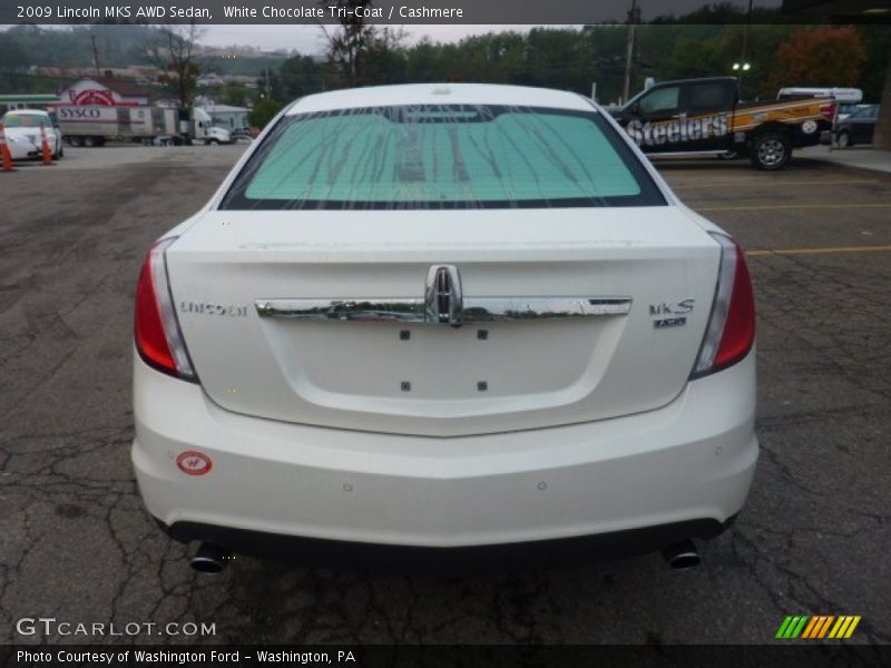 White Chocolate Tri-Coat / Cashmere 2009 Lincoln MKS AWD Sedan