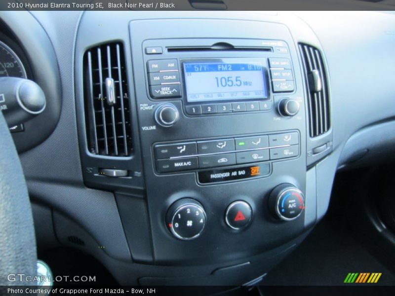 Black Noir Pearl / Black 2010 Hyundai Elantra Touring SE
