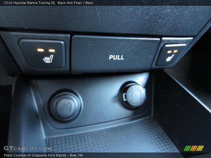 Black Noir Pearl / Black 2010 Hyundai Elantra Touring SE