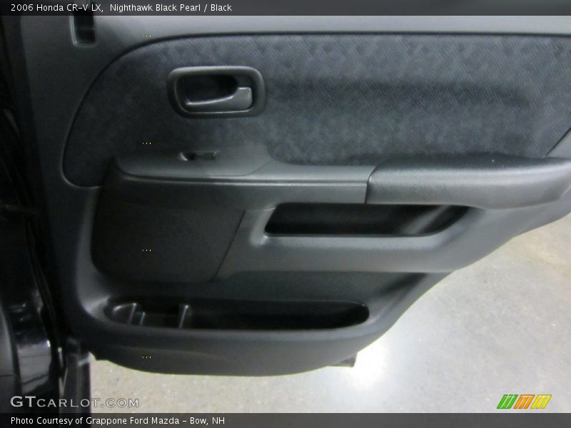 Nighthawk Black Pearl / Black 2006 Honda CR-V LX