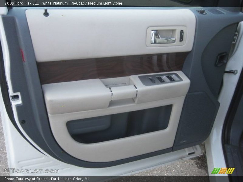 White Platinum Tri-Coat / Medium Light Stone 2009 Ford Flex SEL