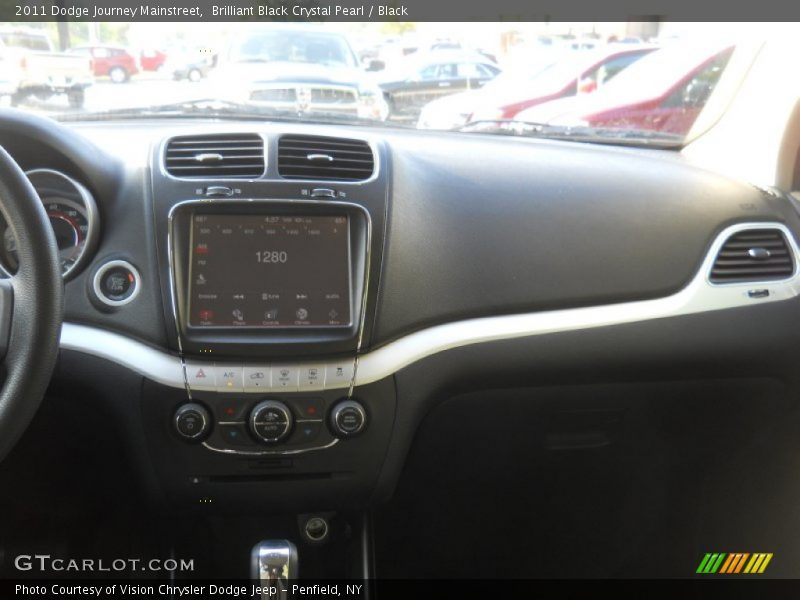 Brilliant Black Crystal Pearl / Black 2011 Dodge Journey Mainstreet