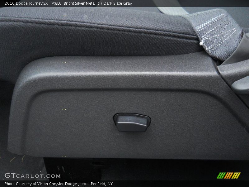 Bright Silver Metallic / Dark Slate Gray 2010 Dodge Journey SXT AWD