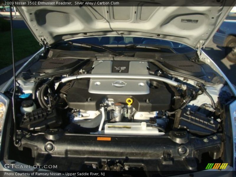 Silver Alloy / Carbon Cloth 2009 Nissan 350Z Enthusiast Roadster