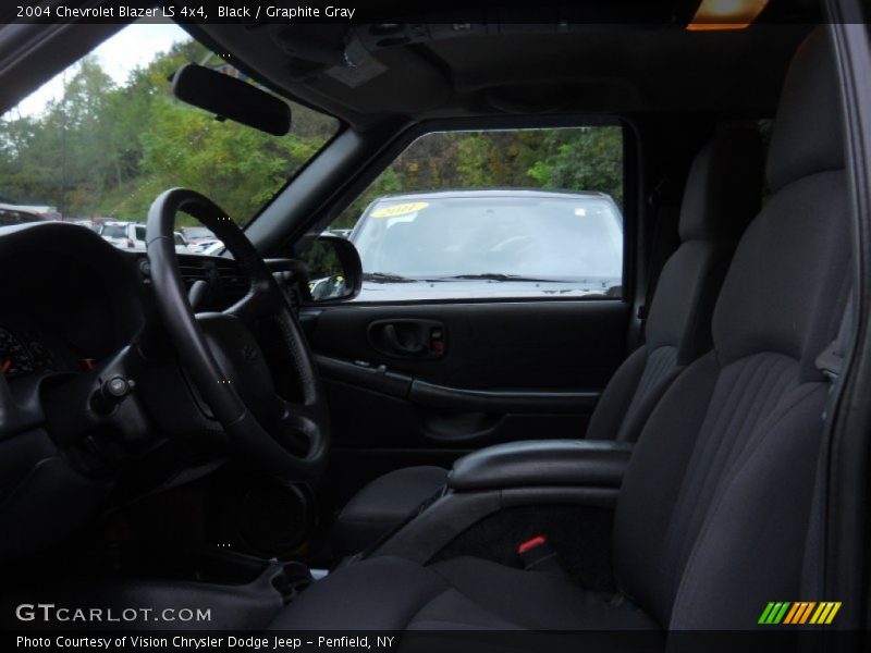 Black / Graphite Gray 2004 Chevrolet Blazer LS 4x4