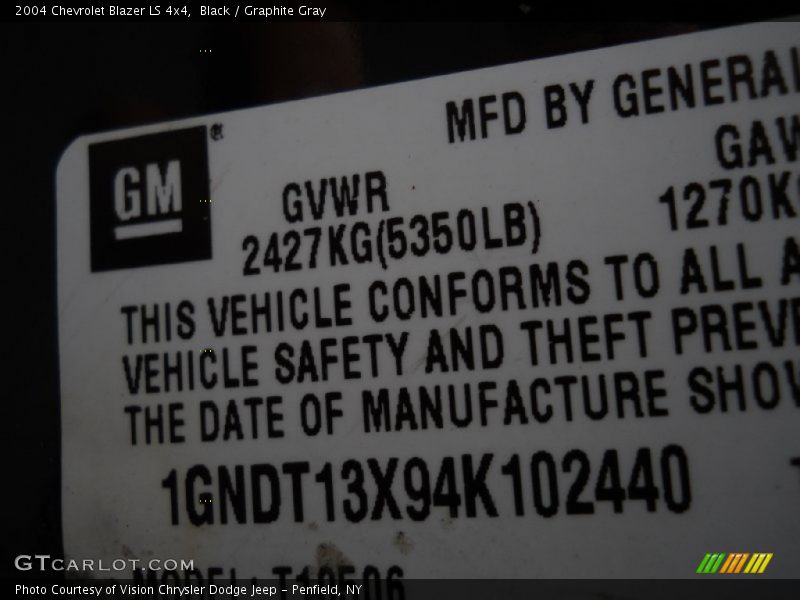 Black / Graphite Gray 2004 Chevrolet Blazer LS 4x4