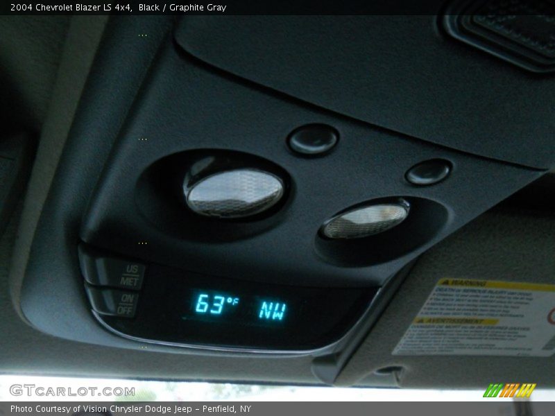 Black / Graphite Gray 2004 Chevrolet Blazer LS 4x4