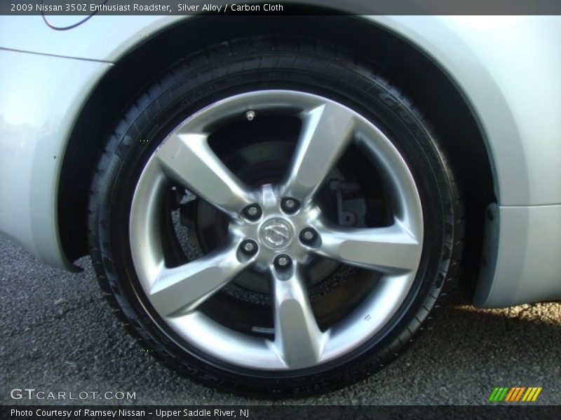 Silver Alloy / Carbon Cloth 2009 Nissan 350Z Enthusiast Roadster