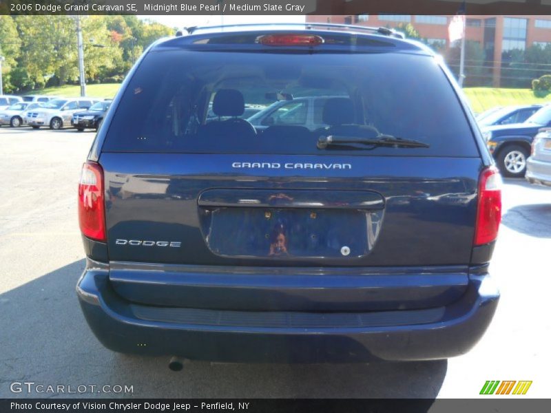 Midnight Blue Pearl / Medium Slate Gray 2006 Dodge Grand Caravan SE