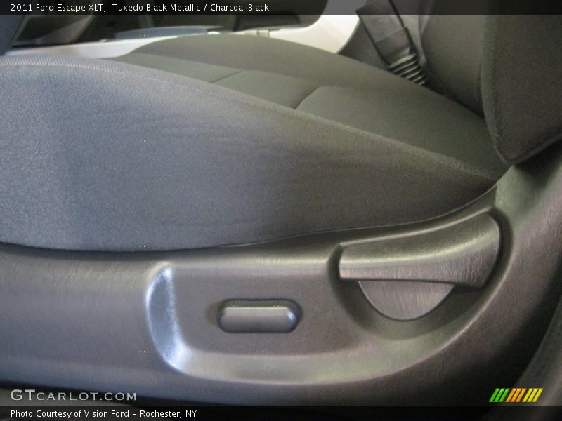 Tuxedo Black Metallic / Charcoal Black 2011 Ford Escape XLT