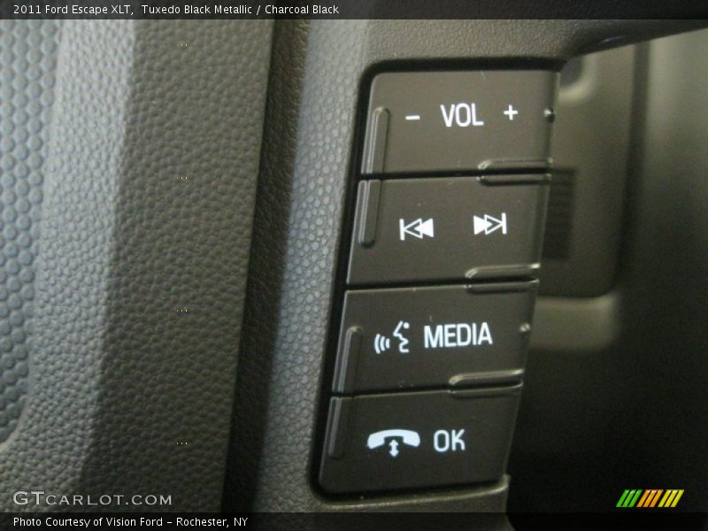 Tuxedo Black Metallic / Charcoal Black 2011 Ford Escape XLT