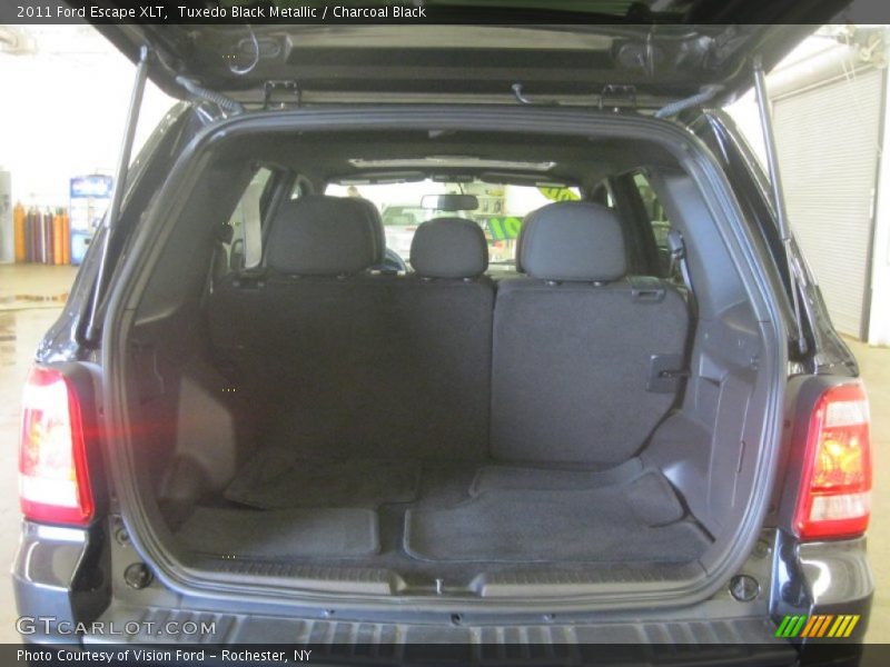 Tuxedo Black Metallic / Charcoal Black 2011 Ford Escape XLT