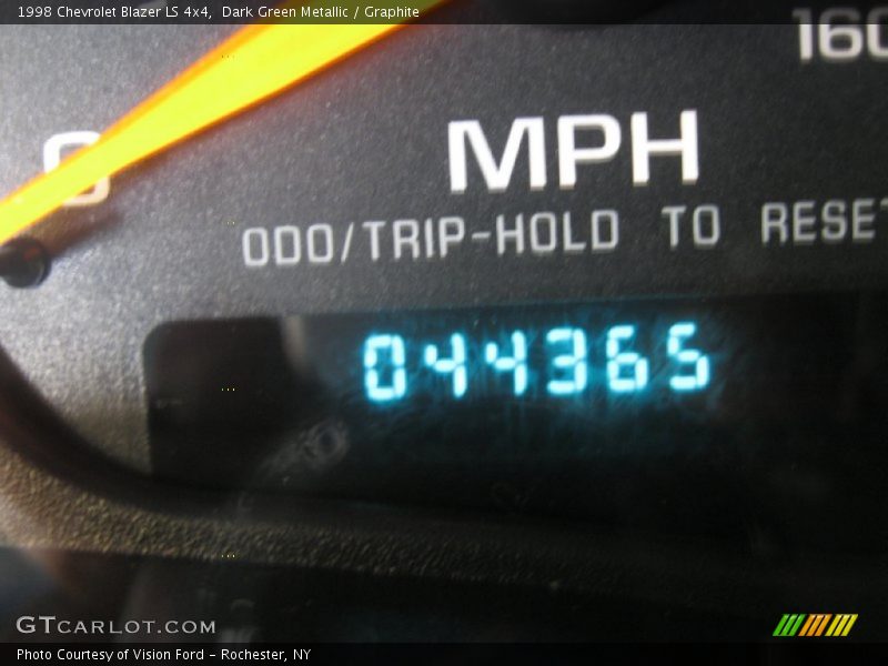 Dark Green Metallic / Graphite 1998 Chevrolet Blazer LS 4x4