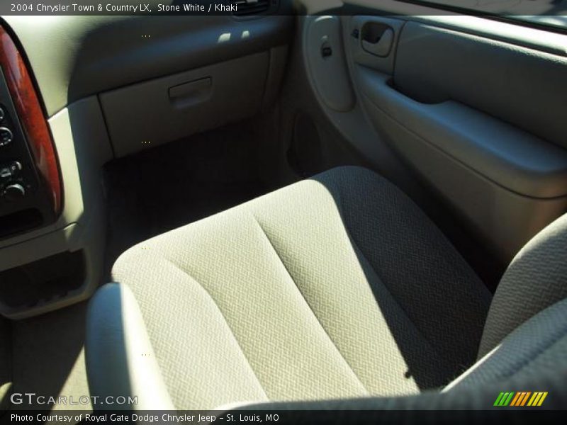 Stone White / Khaki 2004 Chrysler Town & Country LX