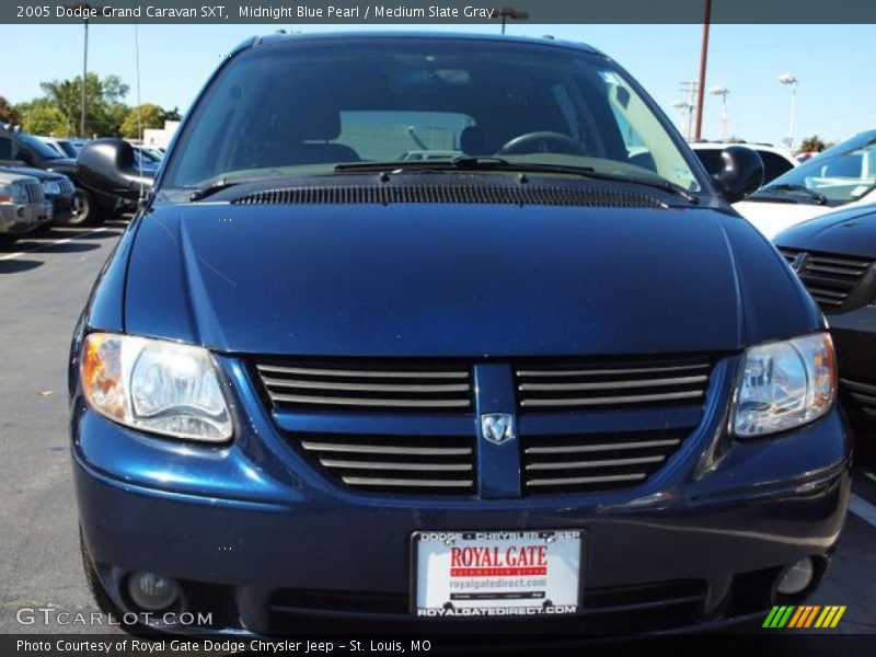 Midnight Blue Pearl / Medium Slate Gray 2005 Dodge Grand Caravan SXT