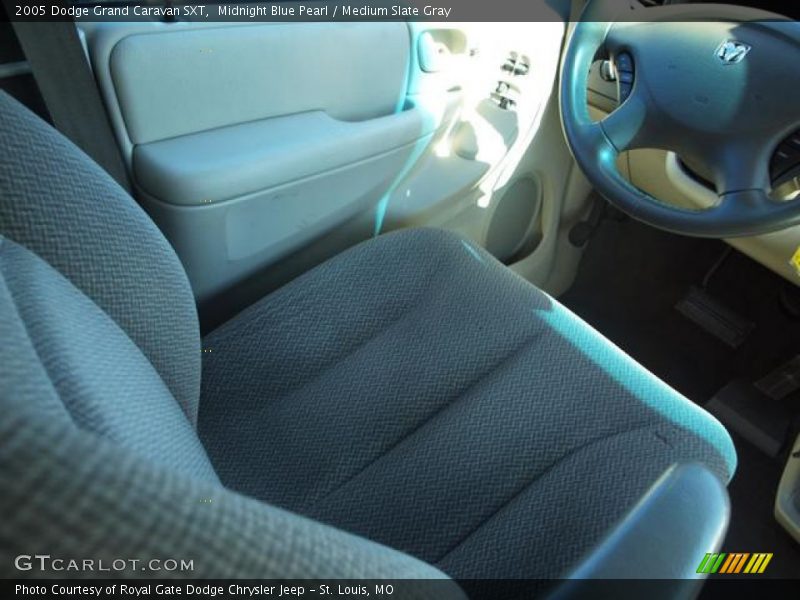 Midnight Blue Pearl / Medium Slate Gray 2005 Dodge Grand Caravan SXT