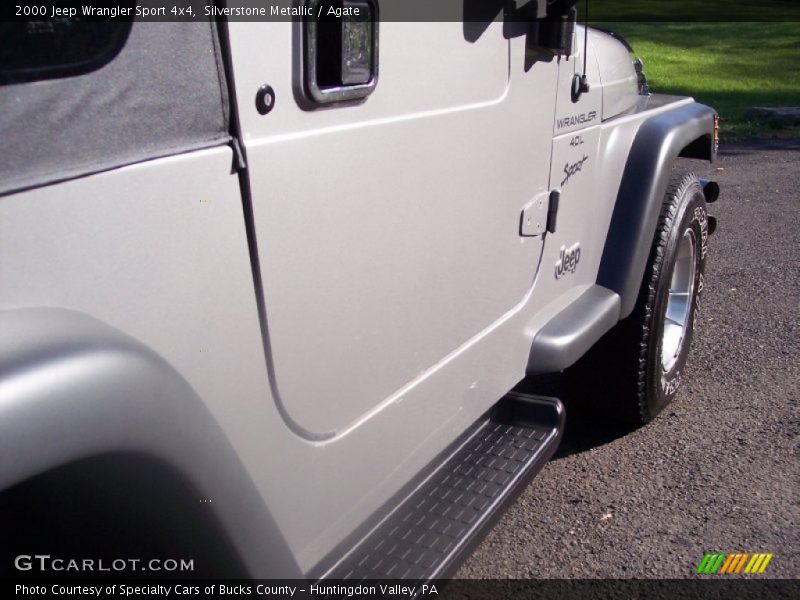 Silverstone Metallic / Agate 2000 Jeep Wrangler Sport 4x4