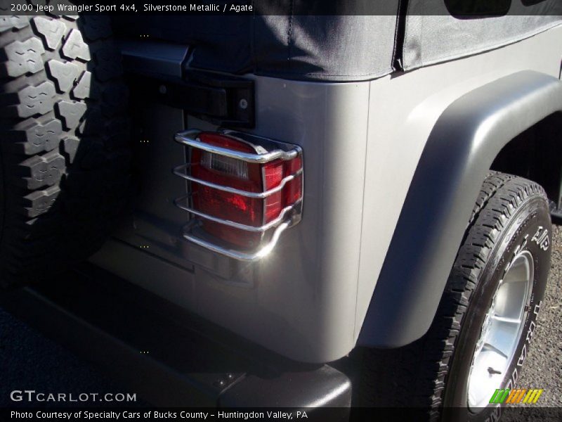 Silverstone Metallic / Agate 2000 Jeep Wrangler Sport 4x4