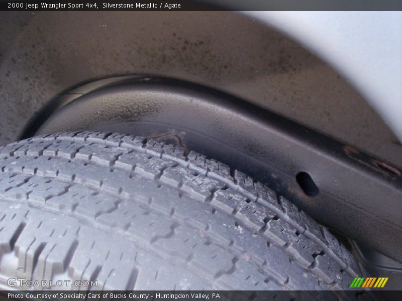 Silverstone Metallic / Agate 2000 Jeep Wrangler Sport 4x4